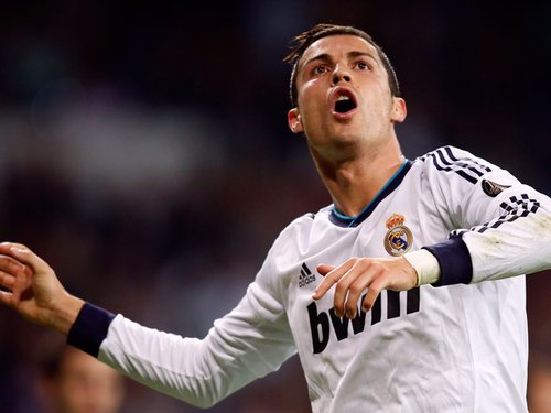 詹姆斯球队单场两人同砍35+，首次他不是其中之一